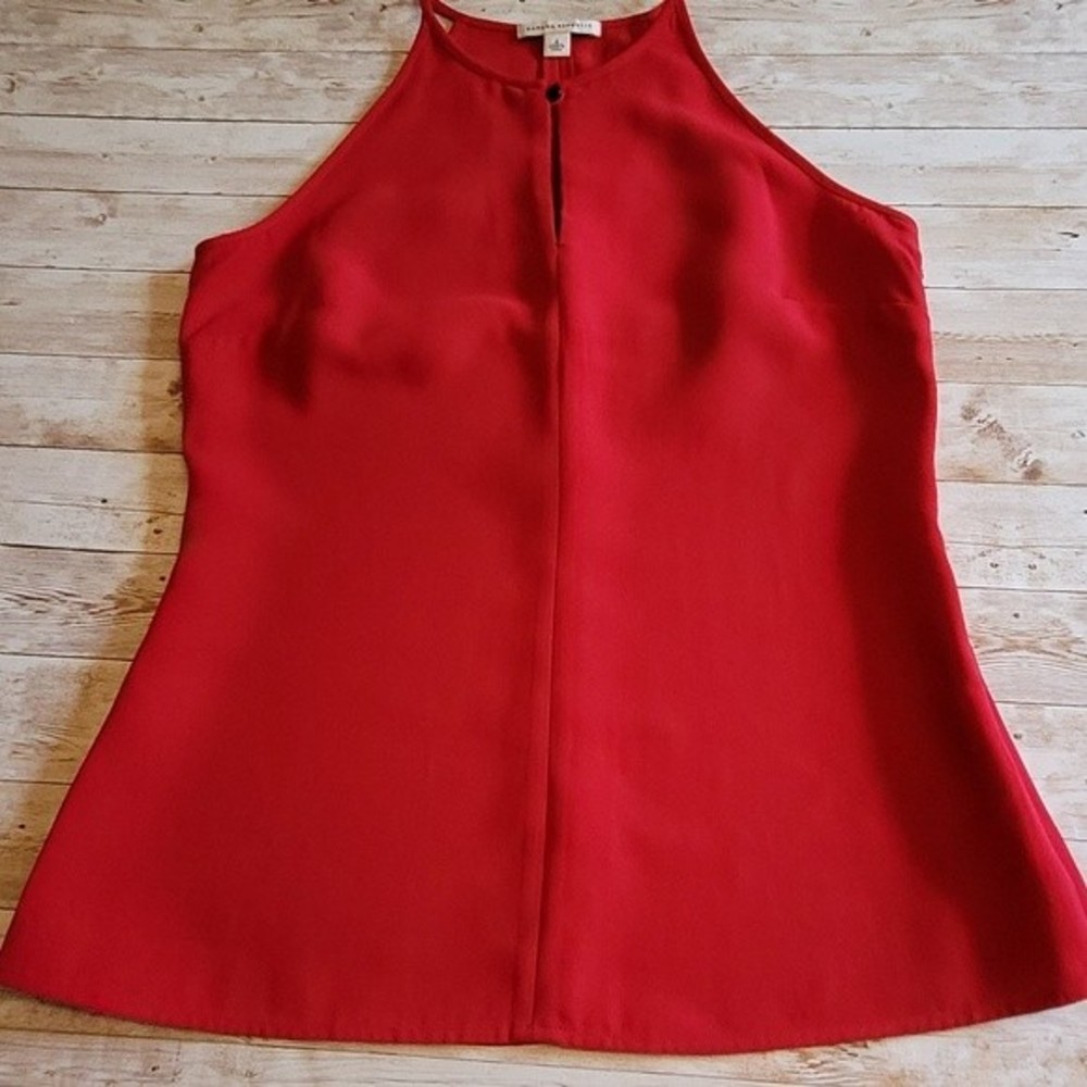 Banana Republic Keyhole Halter Top | Halter Top | Banana Republic Top - Picture 2 of 15